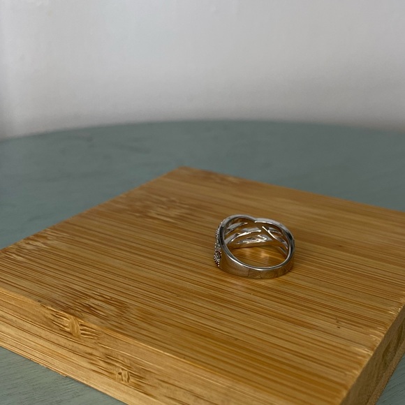 Silver and Orange Patterned Ring - Size 5 - Picture 4 of 4